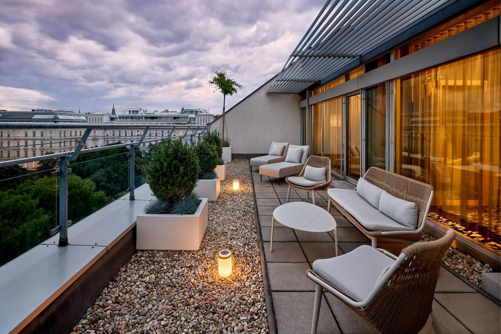 Le Méridien Viena Exterior foto The Terrace